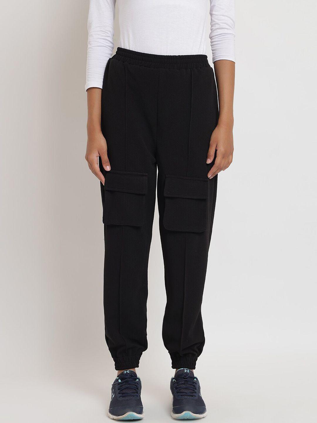 anaghakart women black solid relaxed-fit track pants