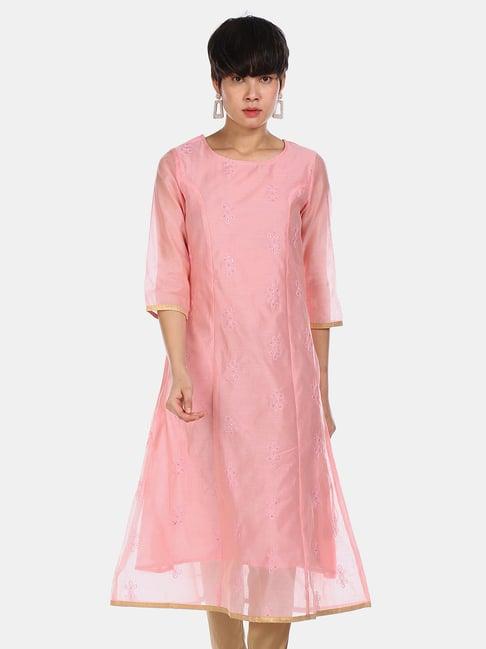 anahi pink embroidered kurta with inner slip