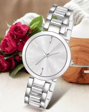 analogue watch with metallic strip & bracelet set