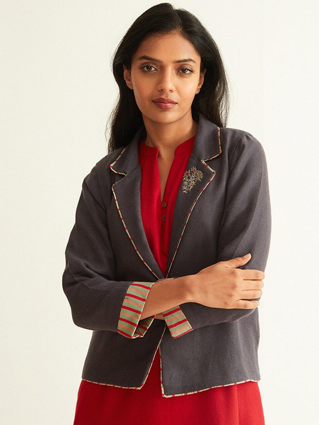 ancestry lightweight crop tailored jacket with embroidery