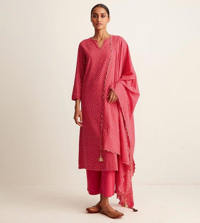 ancestry pink bandani drape
