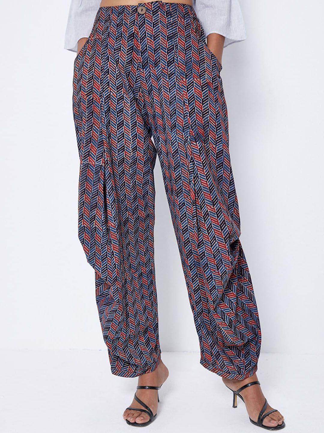 ancestry women multicoloured printed trousers