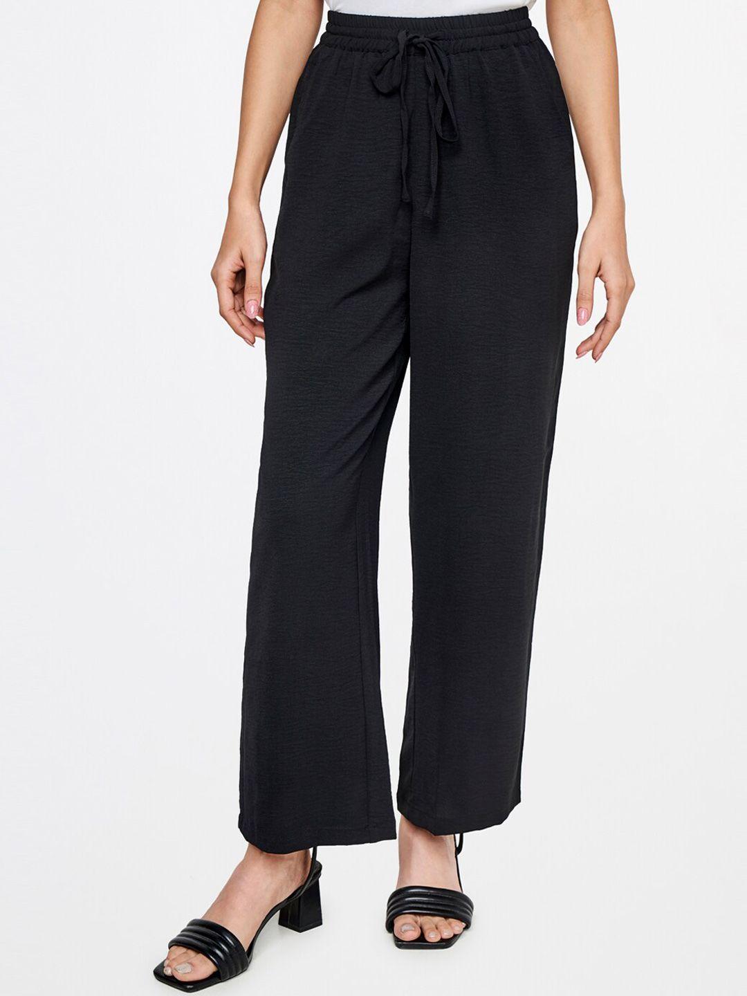 and women black straight fit trouser