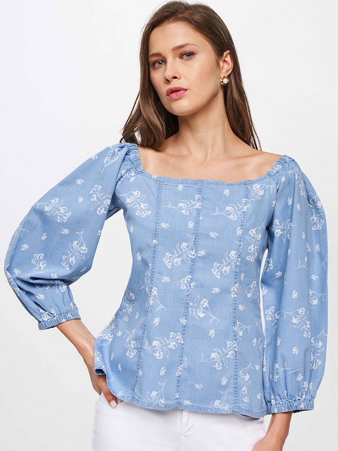 and blue floral puff sleeve chambray regular top