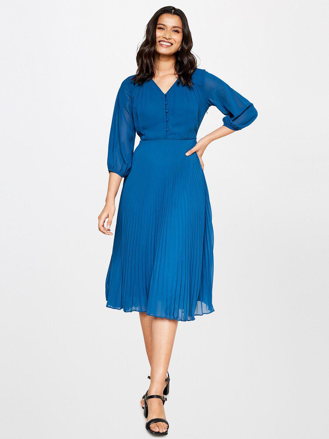 and v-neck accordion pleats fit and flare dress