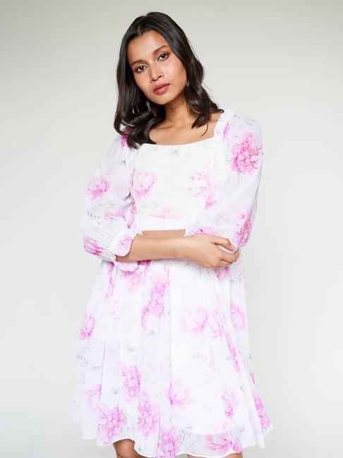 and white floral fit & flare dress