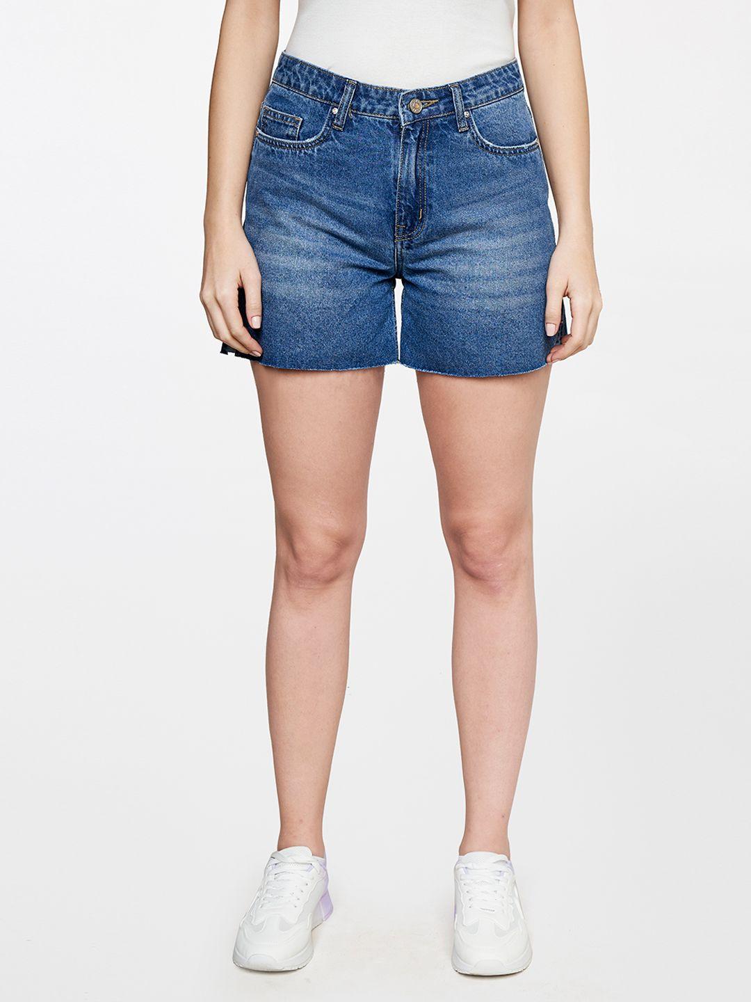 and women mid-rise denim shorts