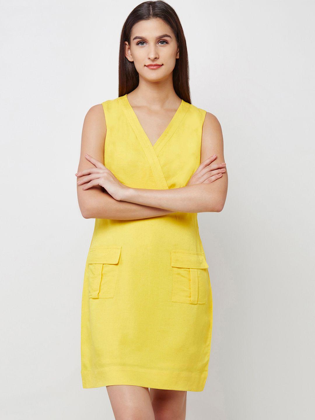 and yellow sheath dress