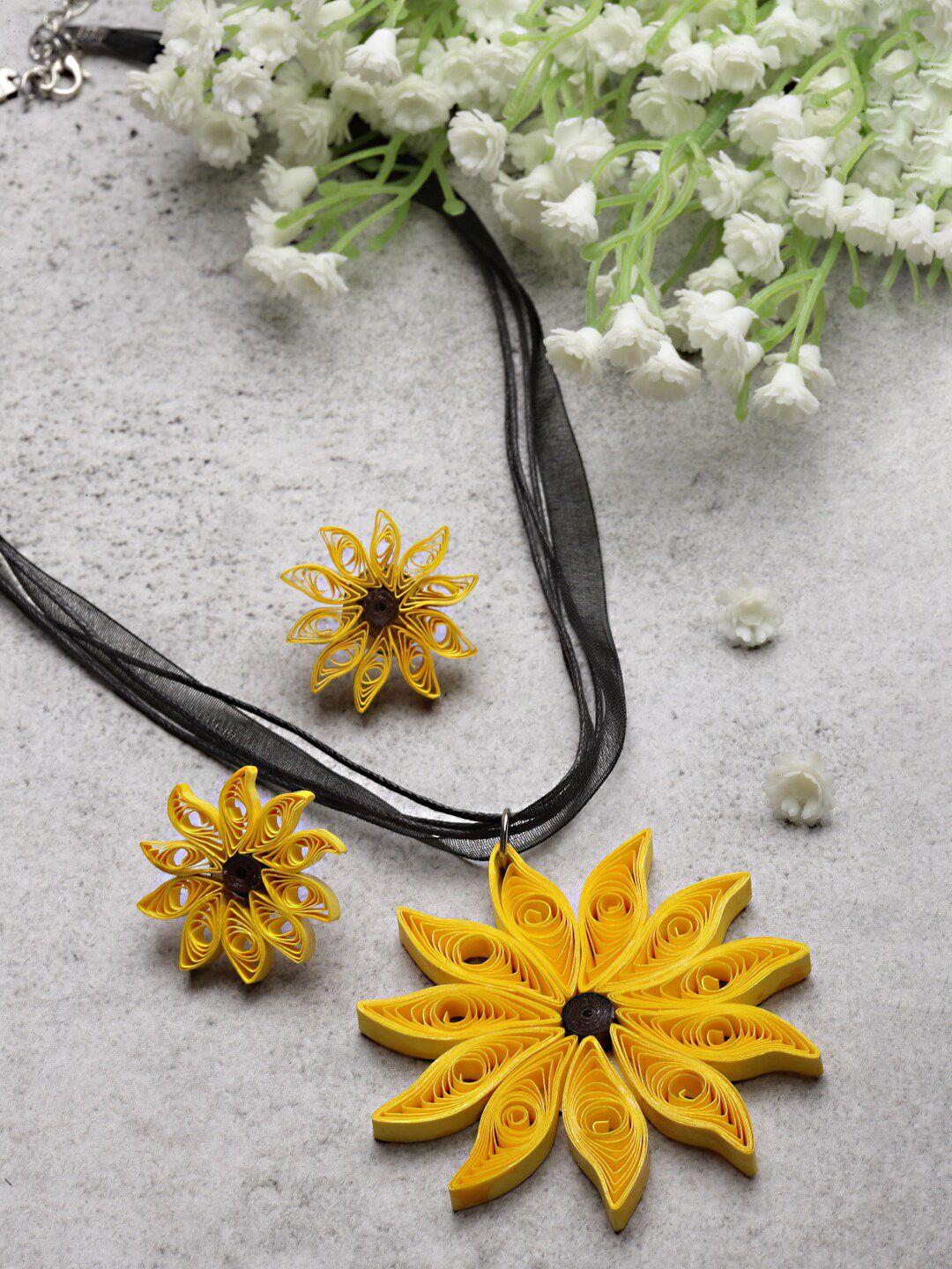 anekaant women yellow & black floral paper quilling jewellery set