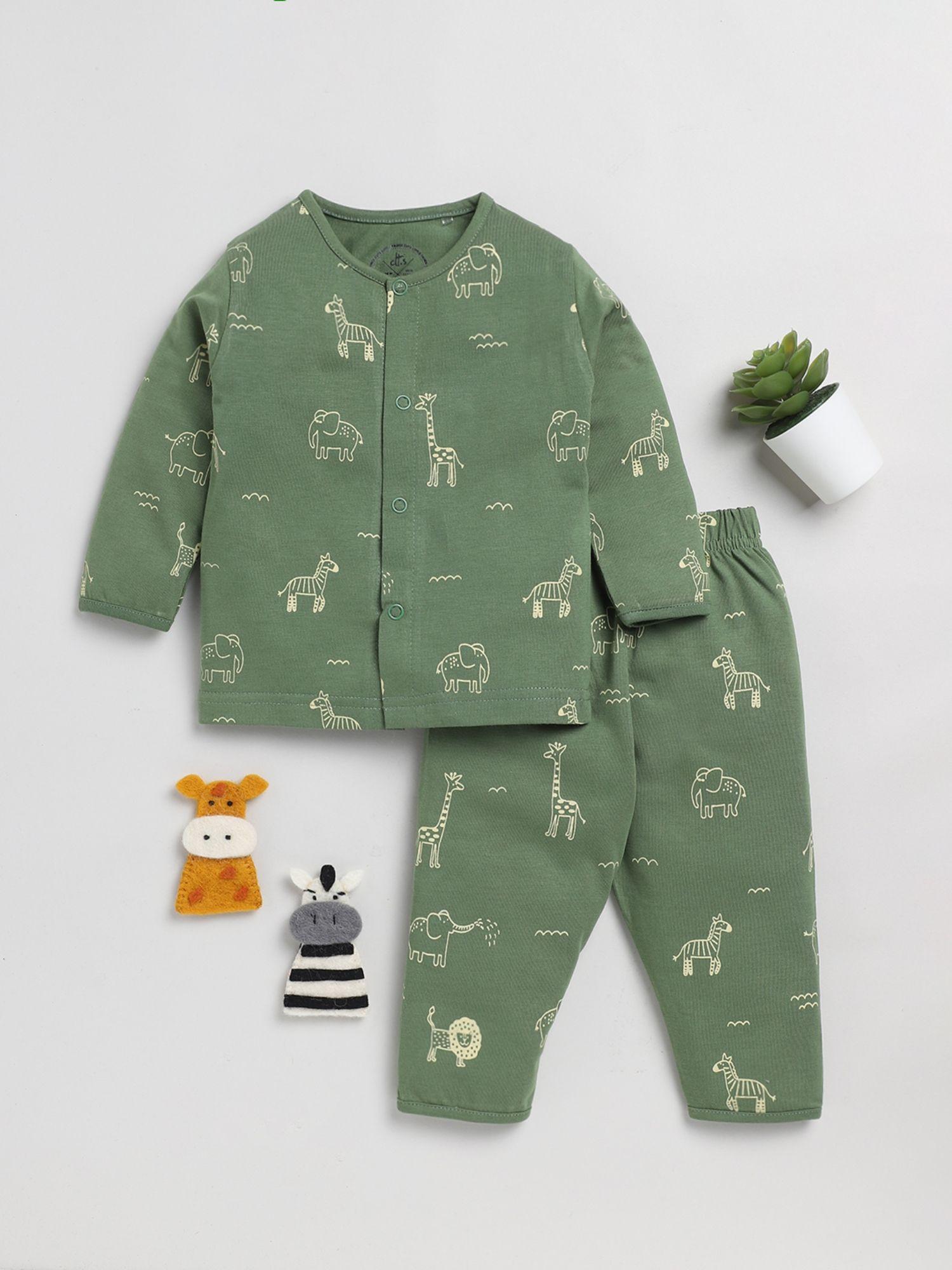 animal print green full sleeve night suit (set of 2)