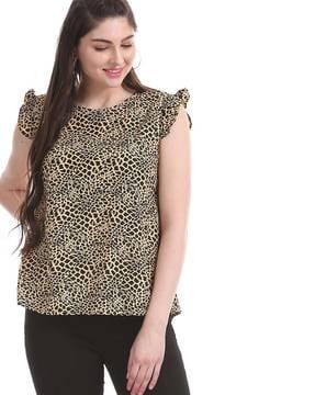 animal print round-neck top with ruffled sleeves