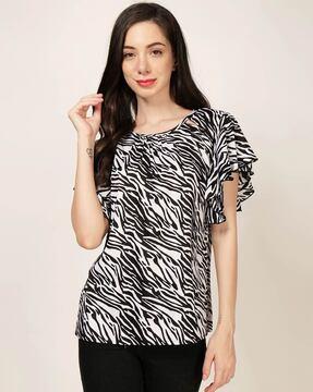 animal print round-neck top