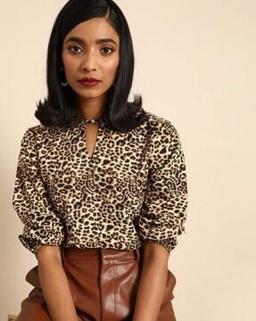 animal print top with elbow sleeves