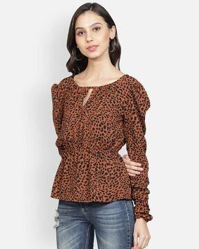 animal top with cutout