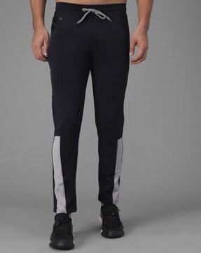 ankle length mid rise track pant