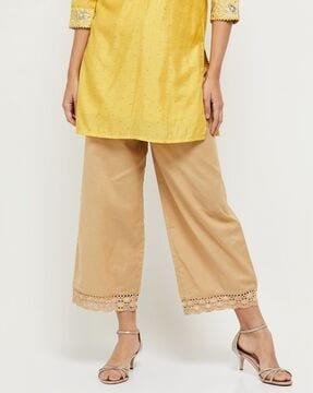 ankle-length pants with elasticated waist