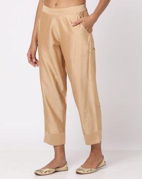 ankle-length pants with insert pocket