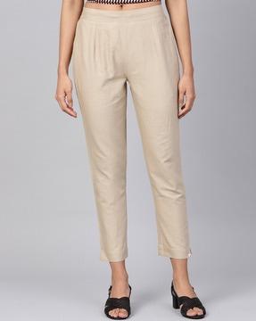 ankle-length pants with insert pockets