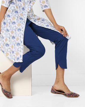 ankle-length pants with vented hem