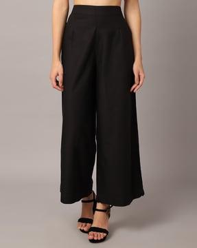 ankle-length relaxed fit pants