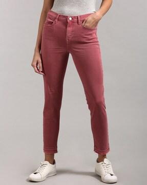 ankle-length skinny jeans