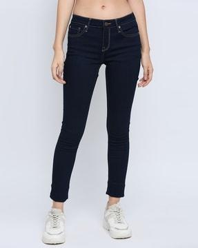 ankle-length super skinny jeans