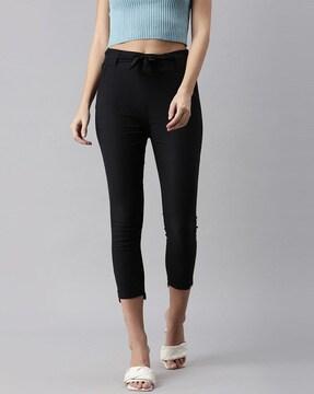 ankle-length trousers with drawstrings