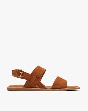 ankle-strap flat-sandals