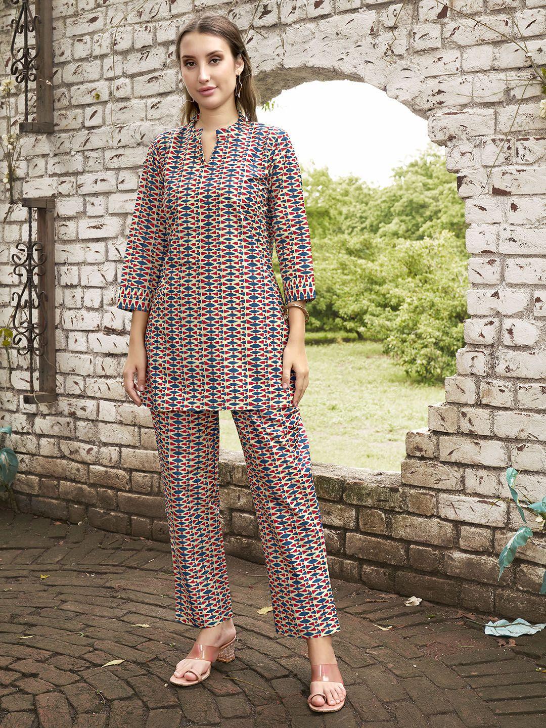 anouk geometric printed v-neck top with printed trousers