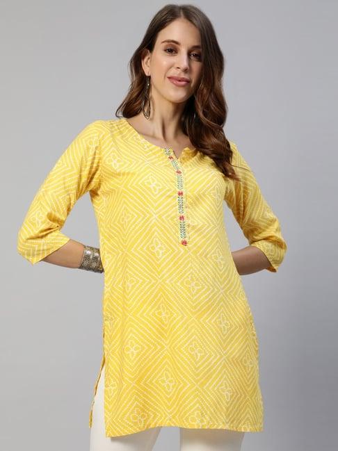 anubhutee yellow embroidered straight kurti