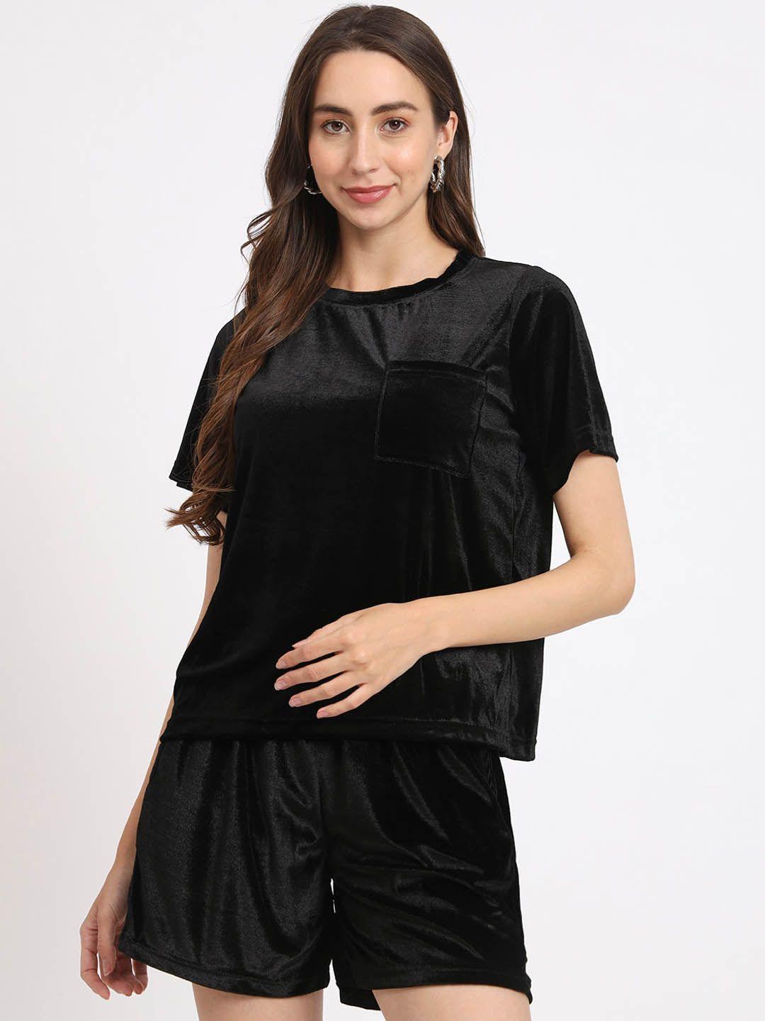 anvi be yourself black round-neck velvet t-shirt with shorts