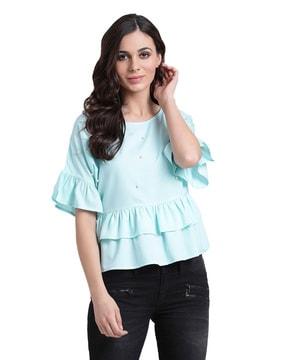 applique detail top with round neck