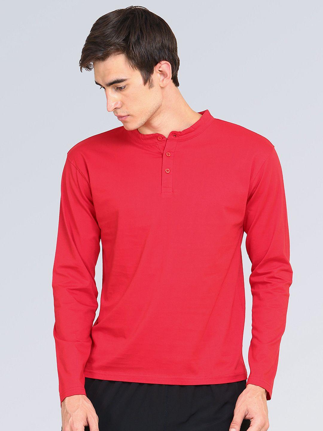 appulse men red henley neck pockets t-shirt