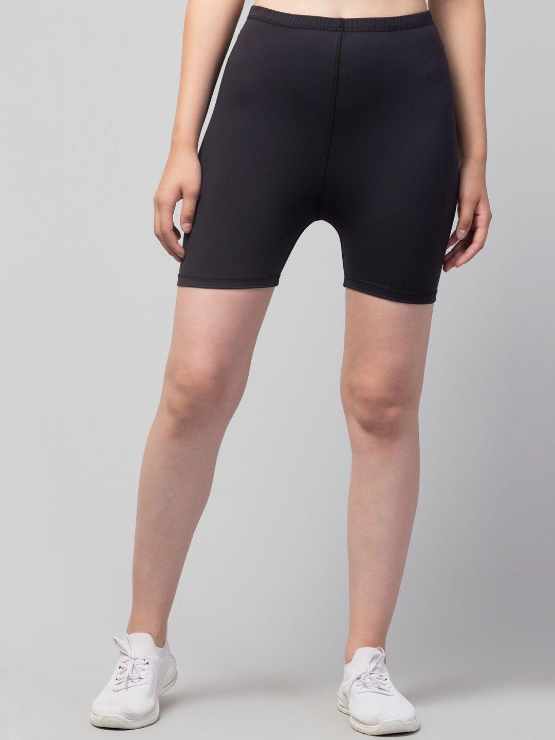 apraa & parma women black skinny fit yoga e-dry technology shorts