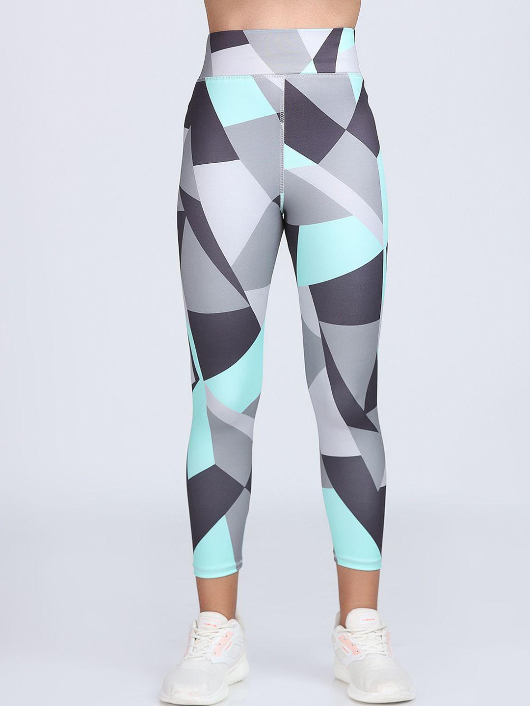 apraa & parma women geometric printed cropped training tights