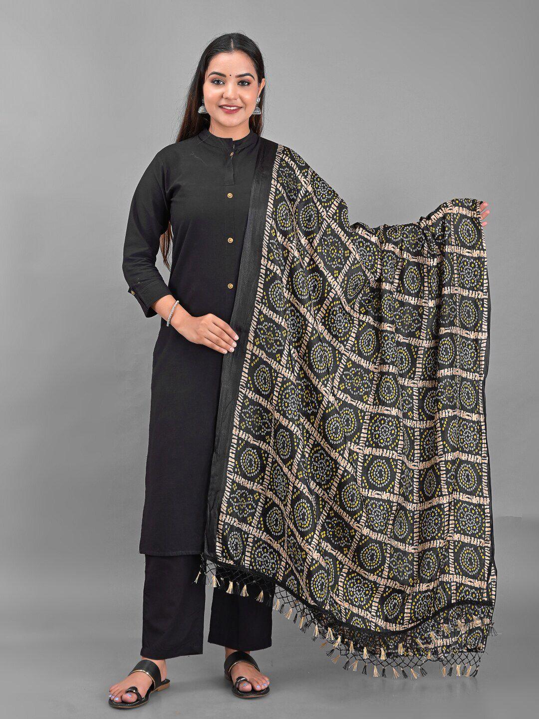 apratim black & white printed bandhani dupatta