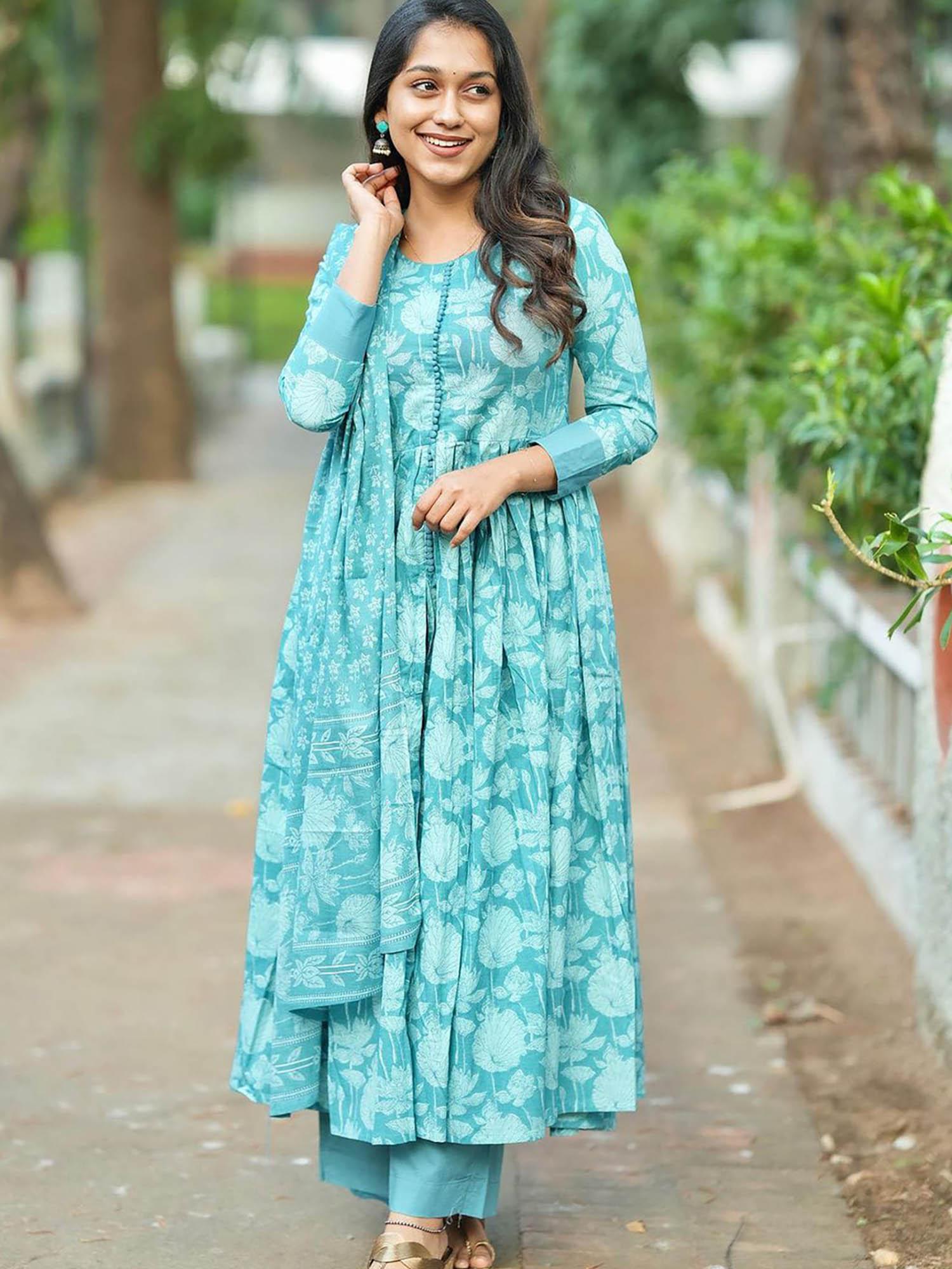 aqua blue printed kurta with pant and dupatta (set of 3)