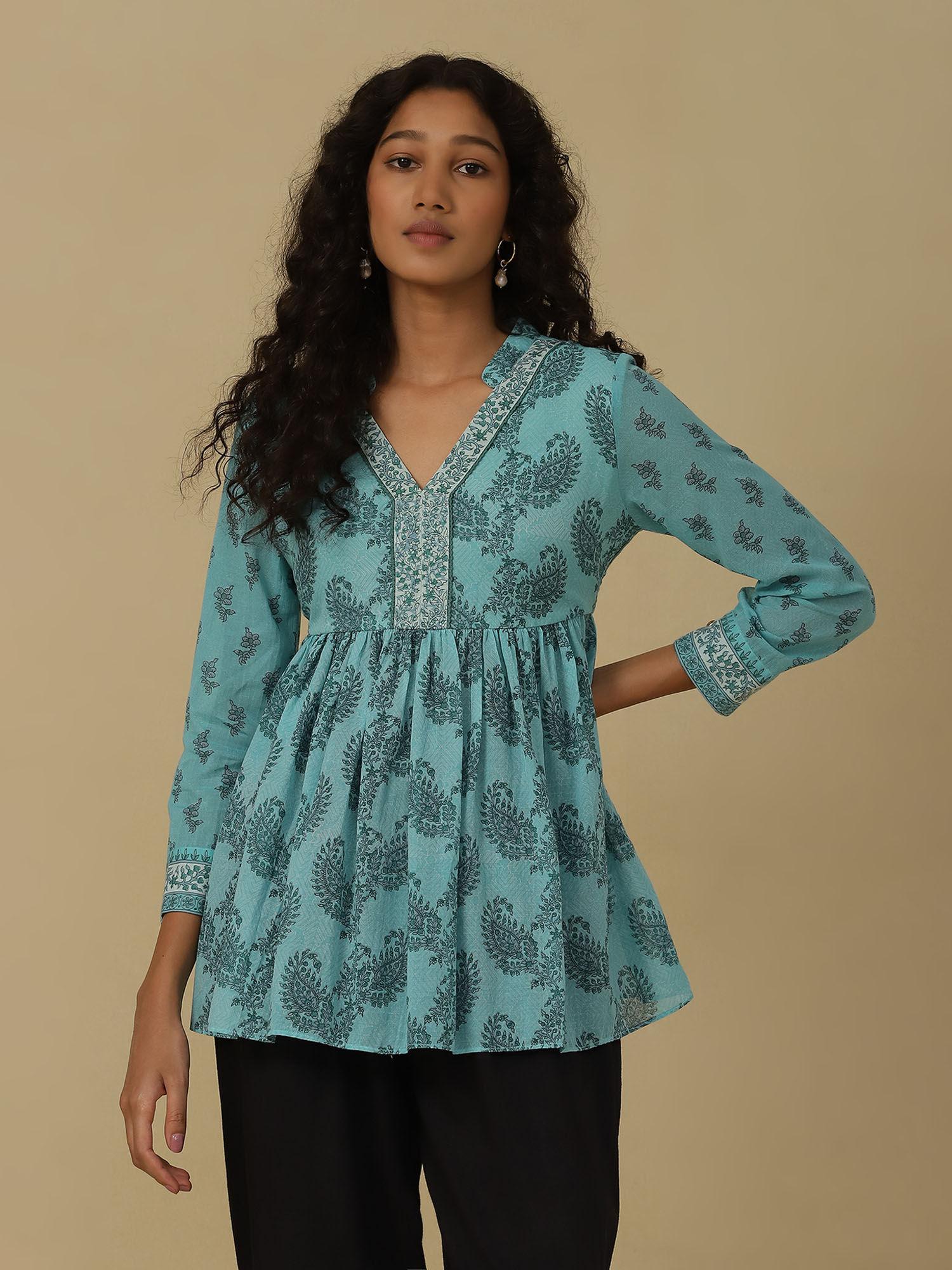 aqua paisley print kurti with camisole (set of 2)