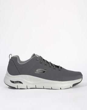 arch fit - titan lace-up shoes