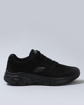 arch fit charge back lace-up shoes