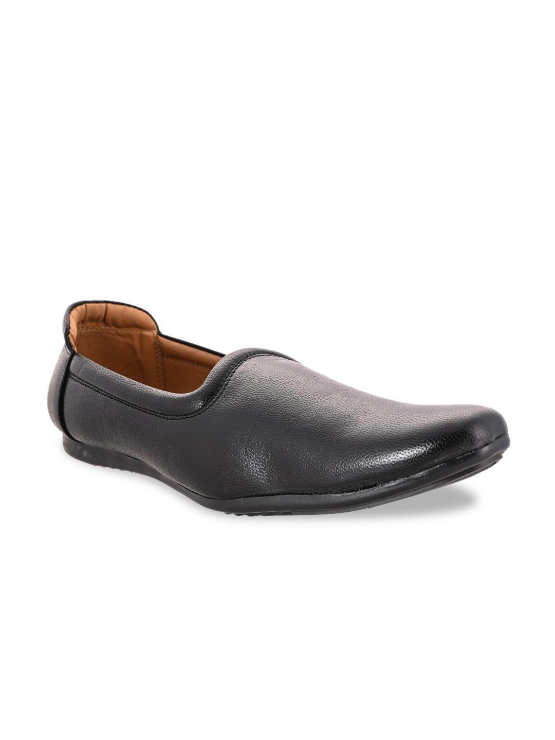 aristitch men textured loafers