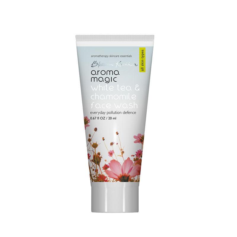 aroma magic white tea & chamomile face wash