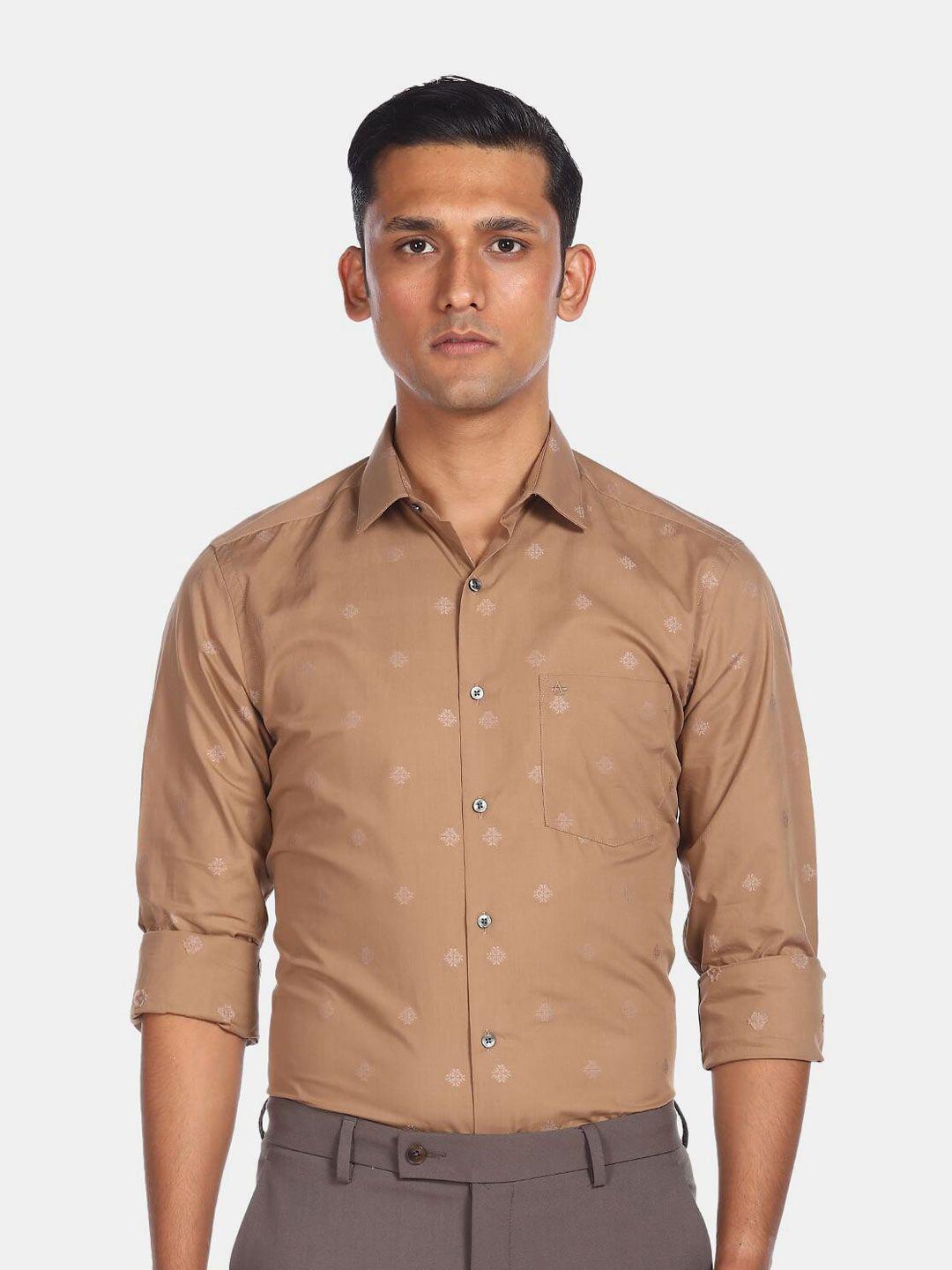 arrow men brown slim fit floral printed casual shirt