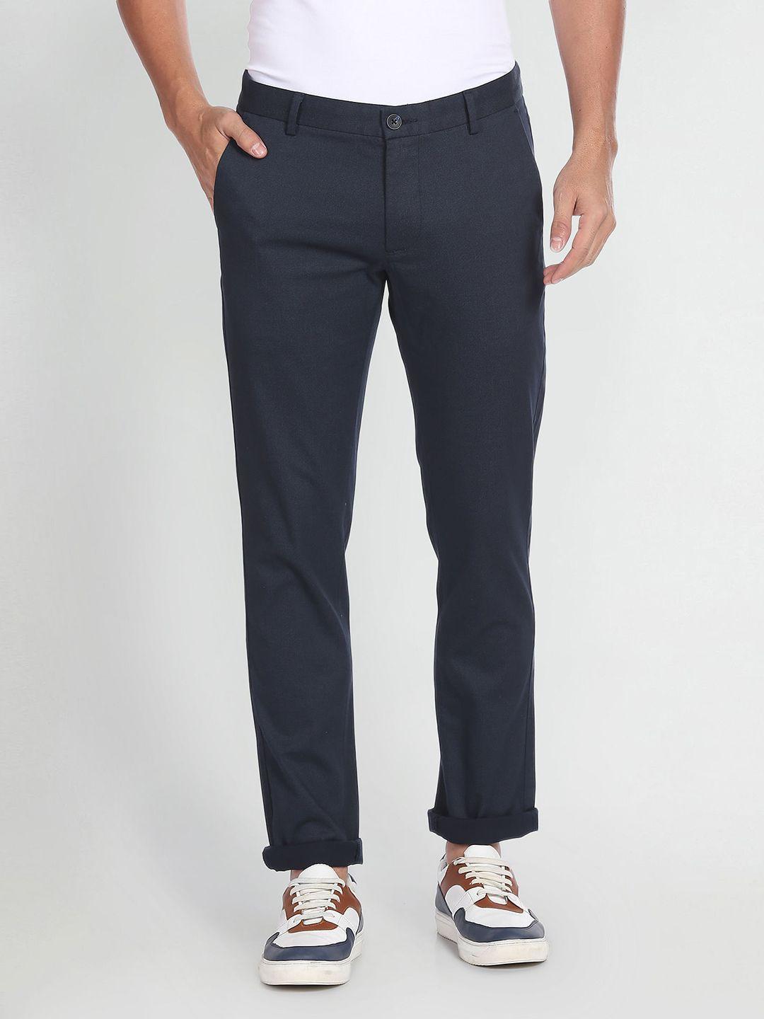 arrow sport men geometric printed original slim fit low-rise casual trousers