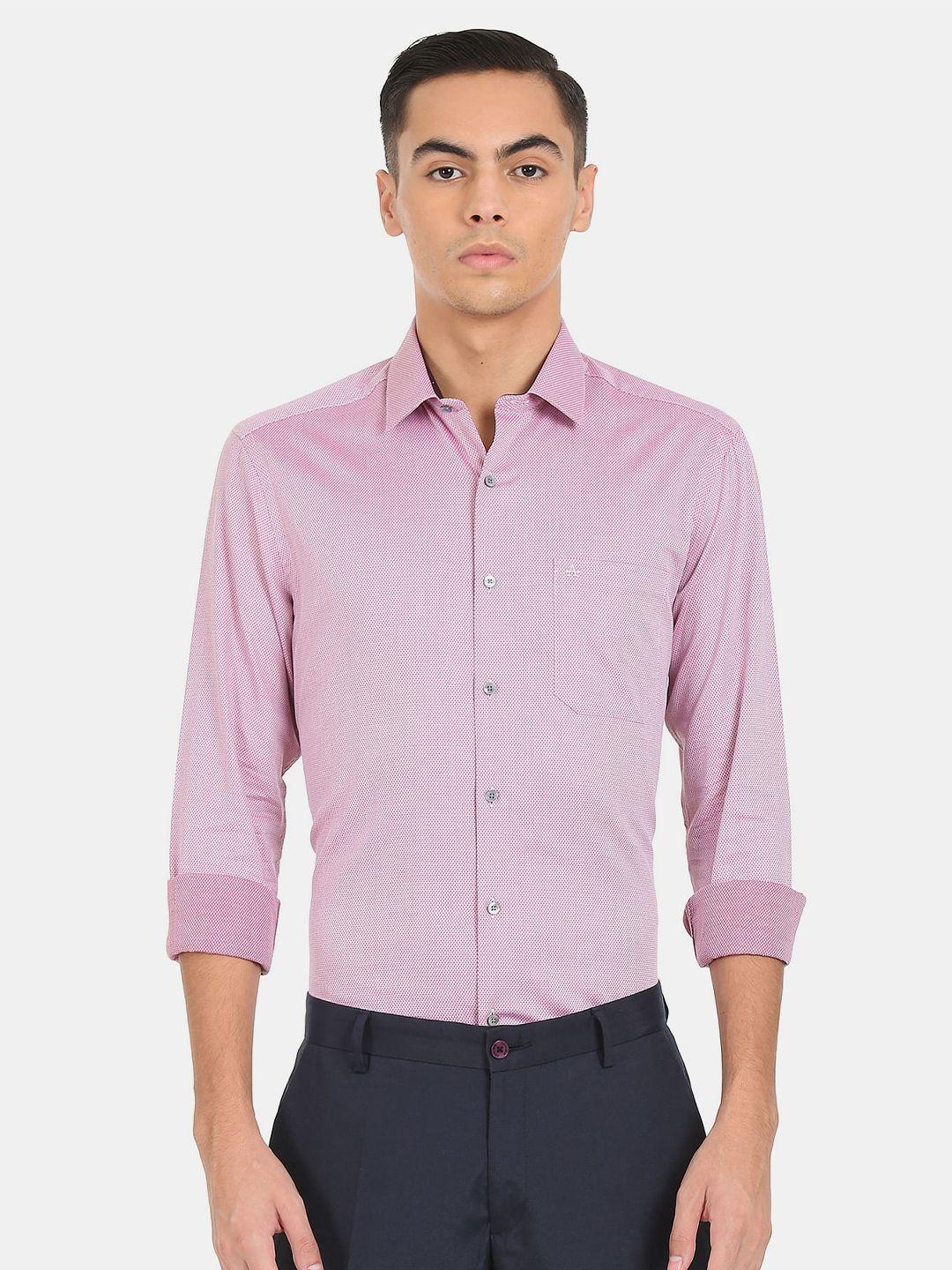 arrow men mauve solid slim fit casual cotton shirt