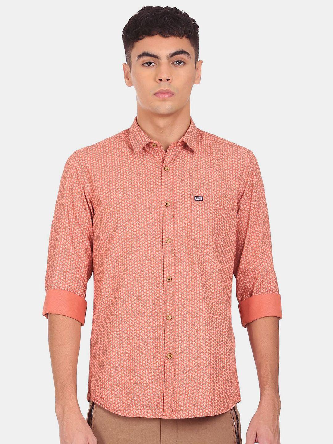 arrow men peach-coloured printed casual shirt