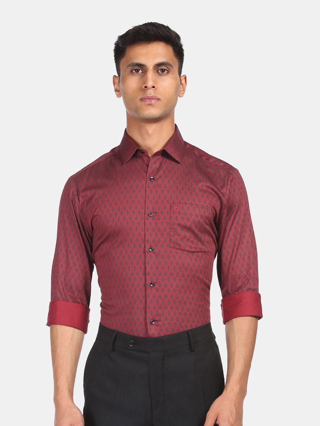 arrow men red & black opaque printed pure cotton party shirt