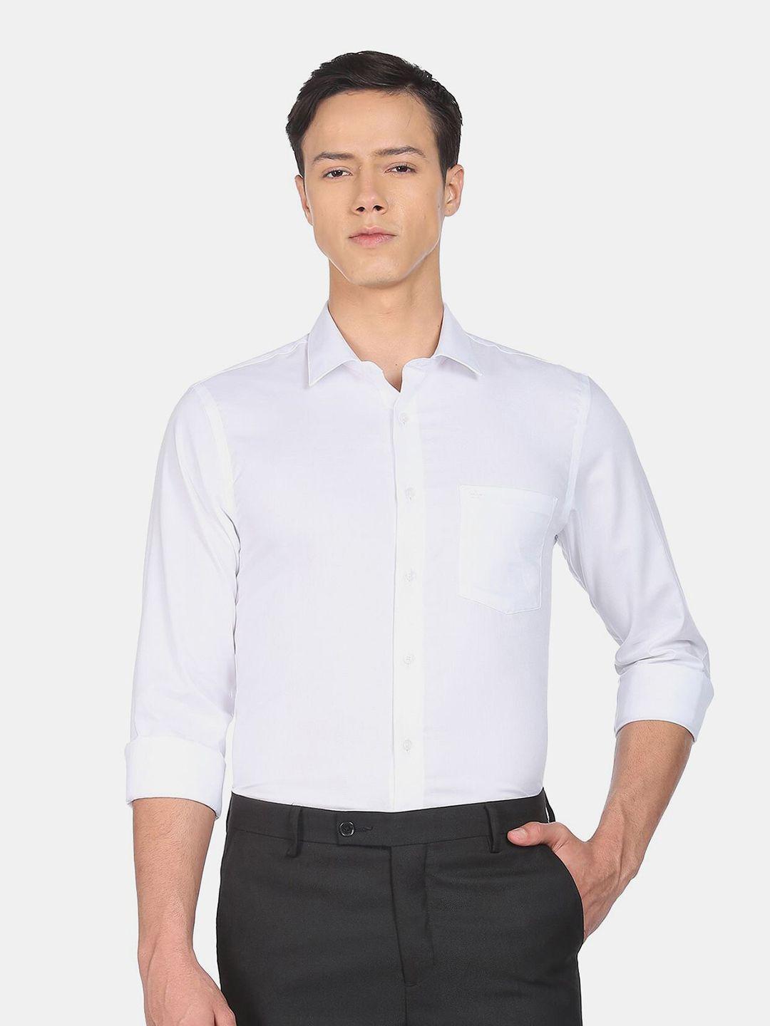 arrow men white solid dobby cotton slim fit formal shirt