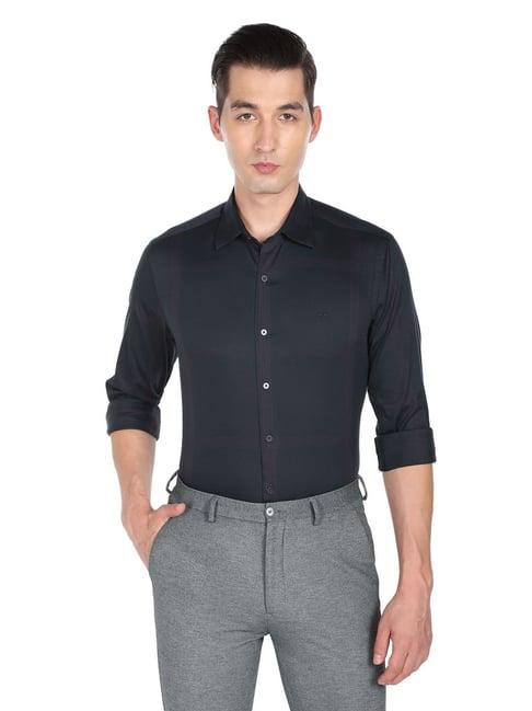 arrow new york black cotton slim fit checks shirt