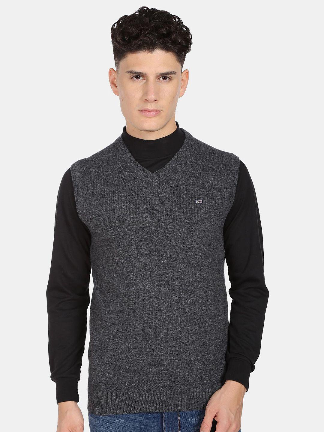 arrow sport men v-neck sleeveless sweater vest